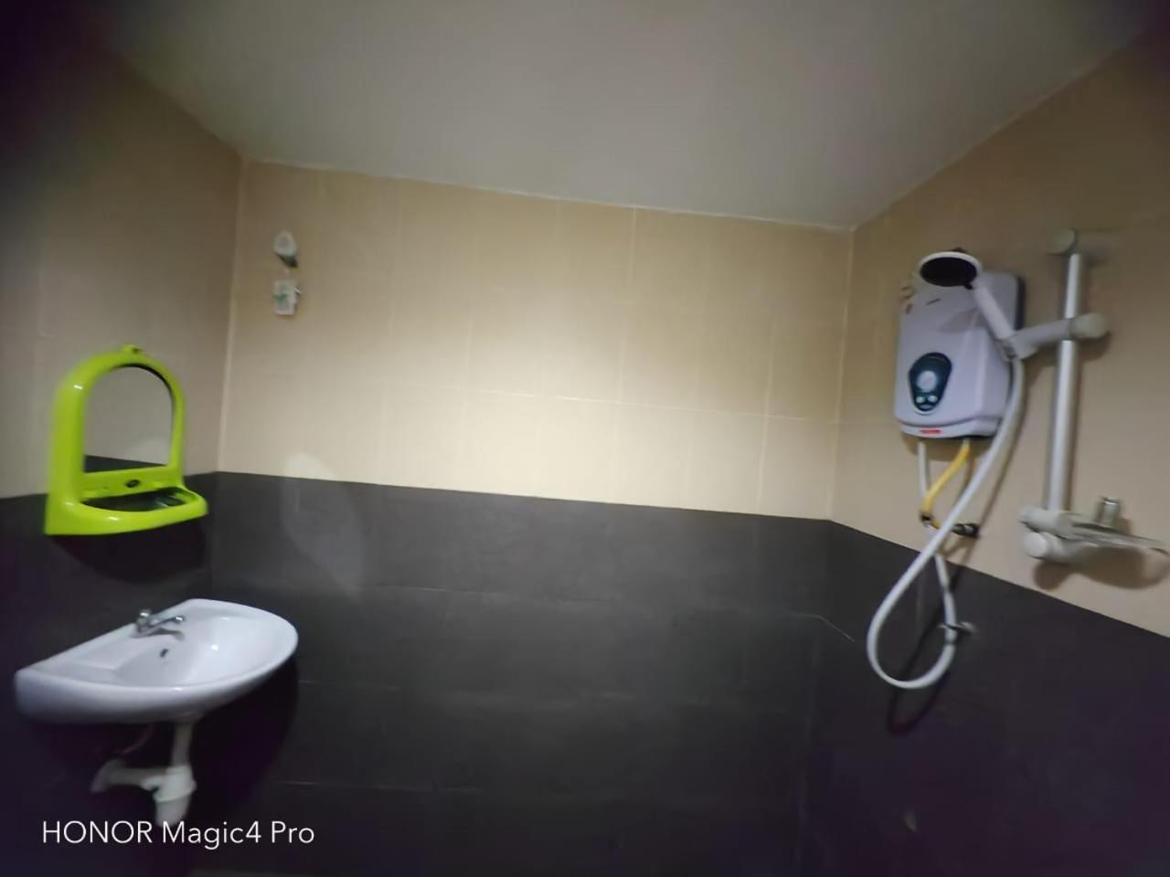 קואלה סלאנגור Melawati Ria Hotel מראה חיצוני תמונה