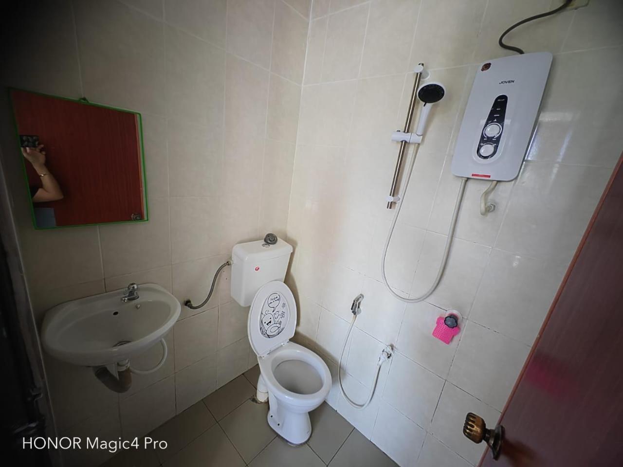 קואלה סלאנגור Melawati Ria Hotel מראה חיצוני תמונה